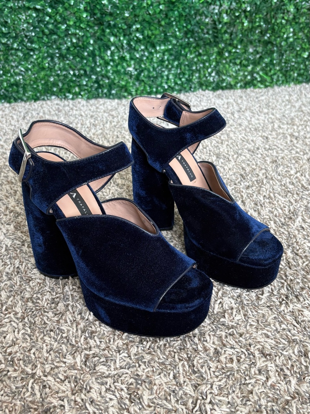 Zara Trafaluc Deep Navy Velvet Platform Block heels, peep toe and ankle strap